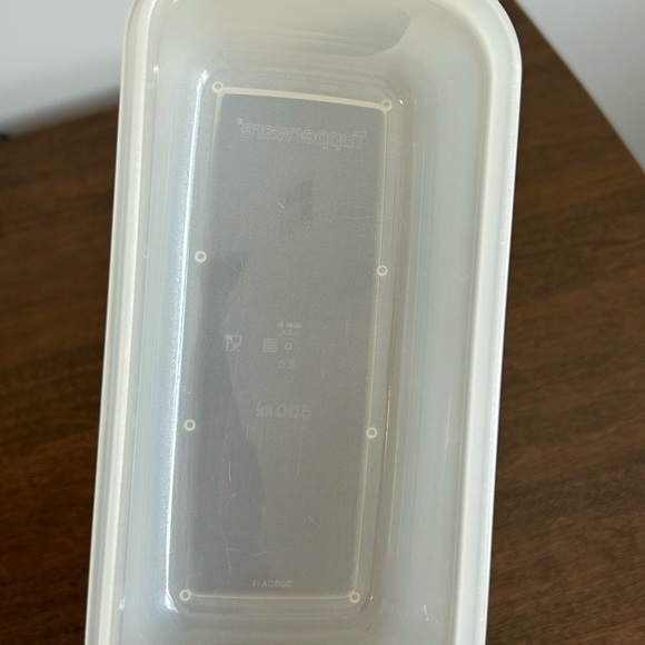 TUPPERWARE CRYSTALWAVE MICROWAVE 2 CUP RECTANGLE CONTAINER BLUE VENT SEAL ~ NICE - Picture 7 of 9
